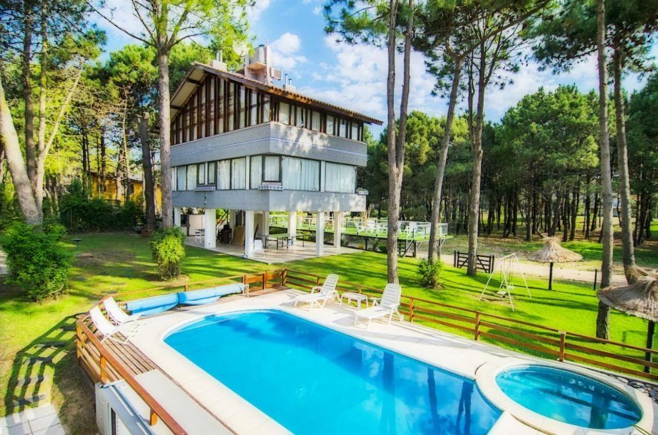 Suites Del Bosque Pinamar Eksteriør bilde